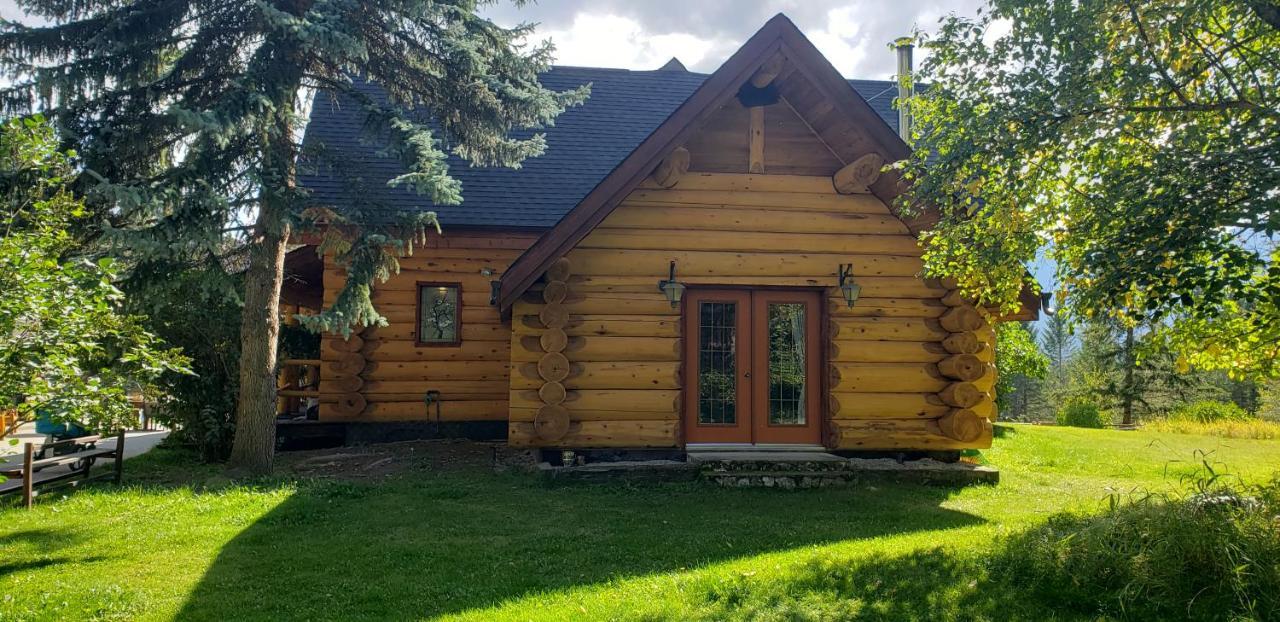 Kicking Horse Canyon Guest House Golden Eksteriør bilde