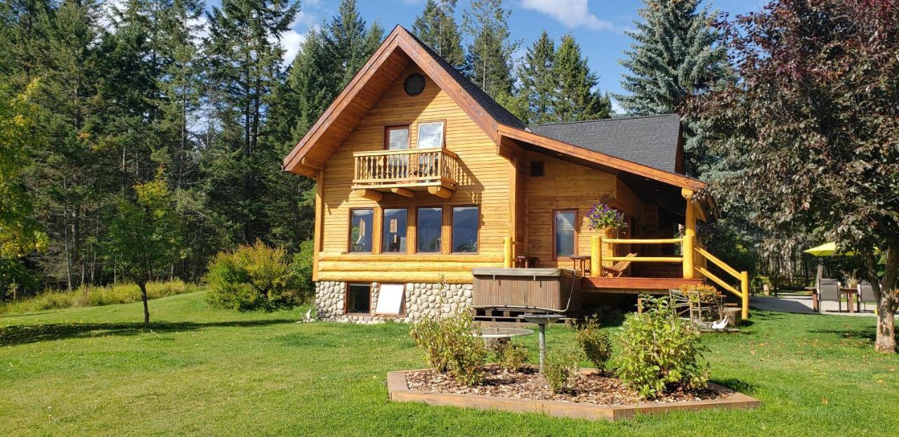 Kicking Horse Canyon Guest House Golden Eksteriør bilde